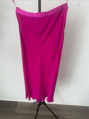 Silk mid-length skirt